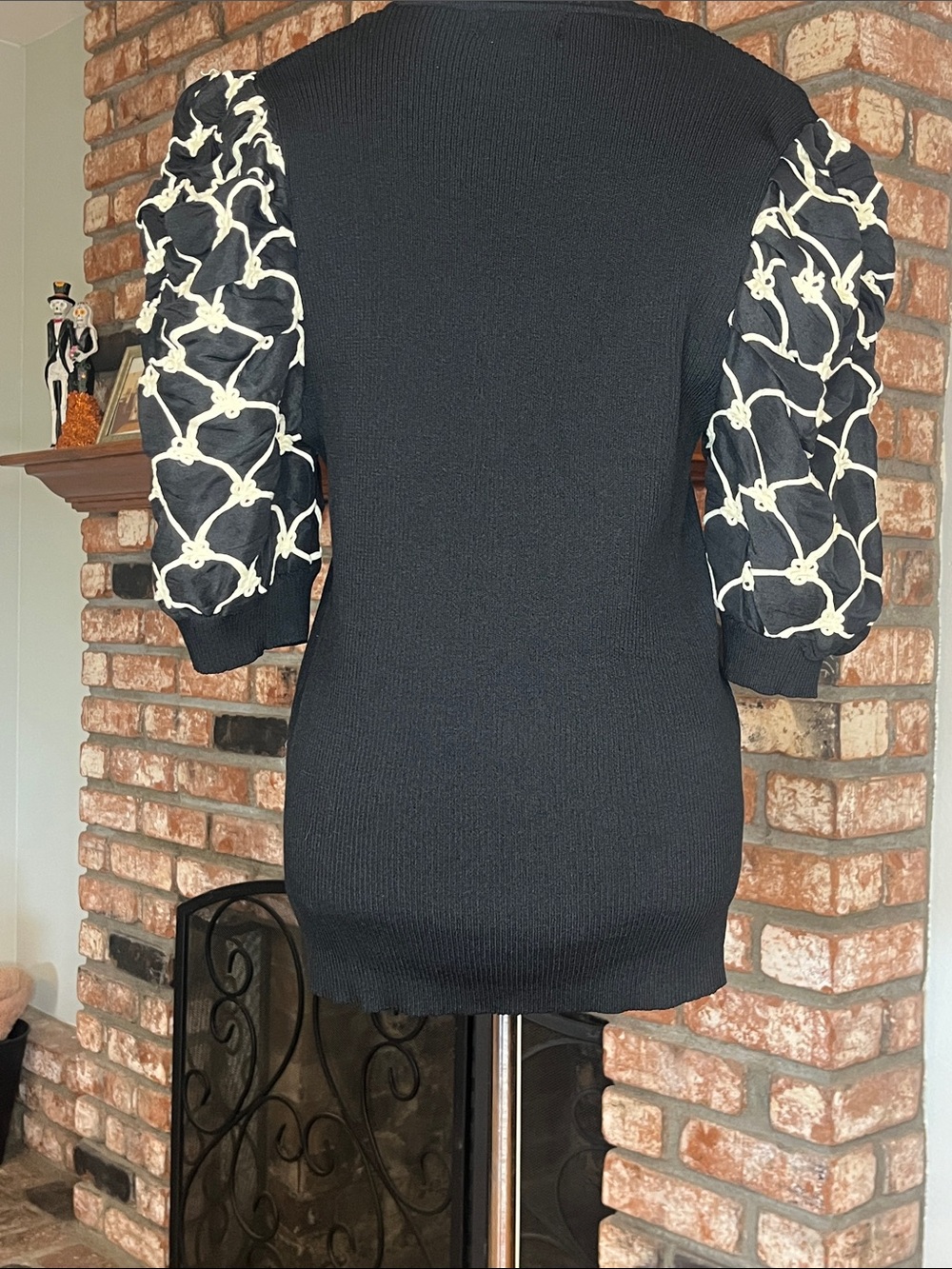 Gracia $138 PTP 20-24 Sleeve Floral Beading Detail Knit Top - Picture 4 of 5